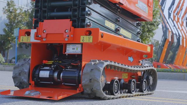 VIDEO: Sinoboom’s agile scissor lift features clean, oil-free power