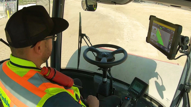 Trimble Roadworks now features real-time asphalt compaction quality control