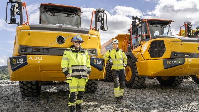 VIDEO: Watch first serially produced Volvo CE electric ADTs land at Norwegian infrastructure project