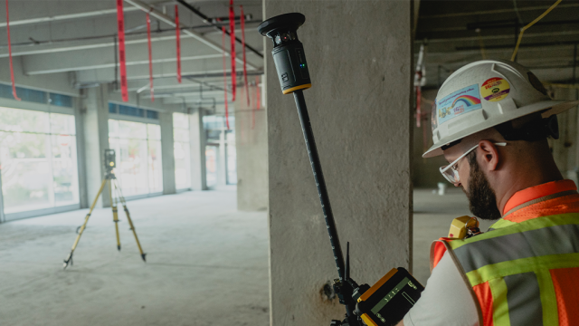 VIDEO: Trimble integrates GNSS and optical functionality into one surveying system